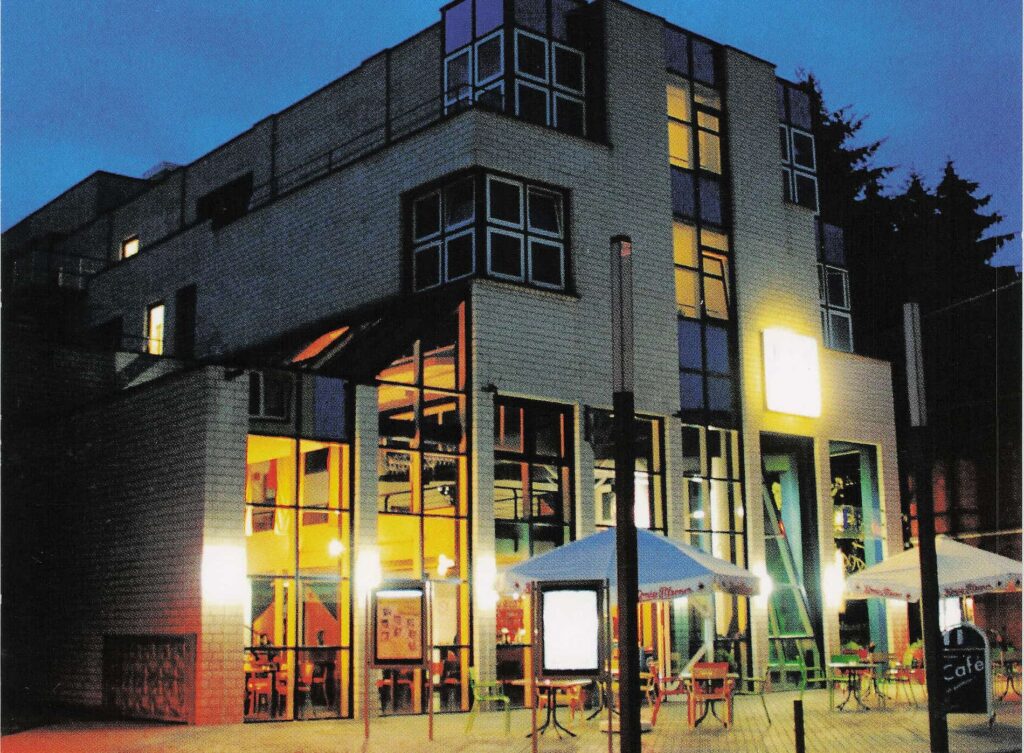 KTS Kleines Theater Schillerstraße mit zwei Kinosälen